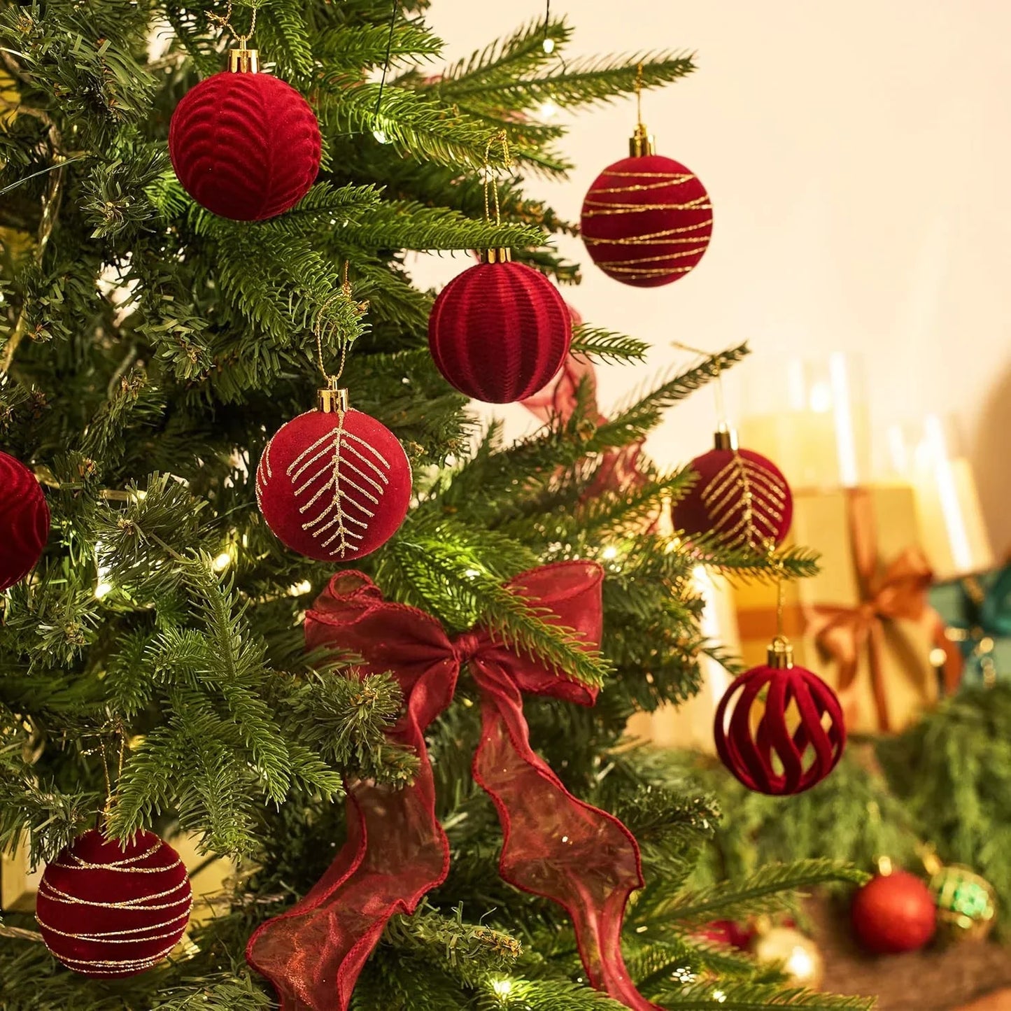 Luxurious Velvet Christmas Bauble Set