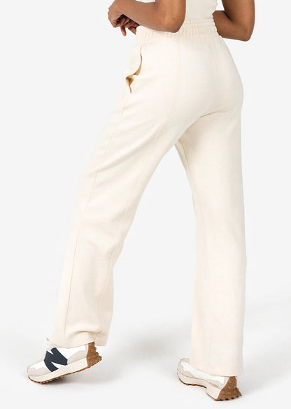 Women's Straight Leg Trouser Eggnog