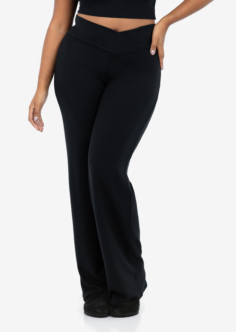Women's Straight Leg Pants Black