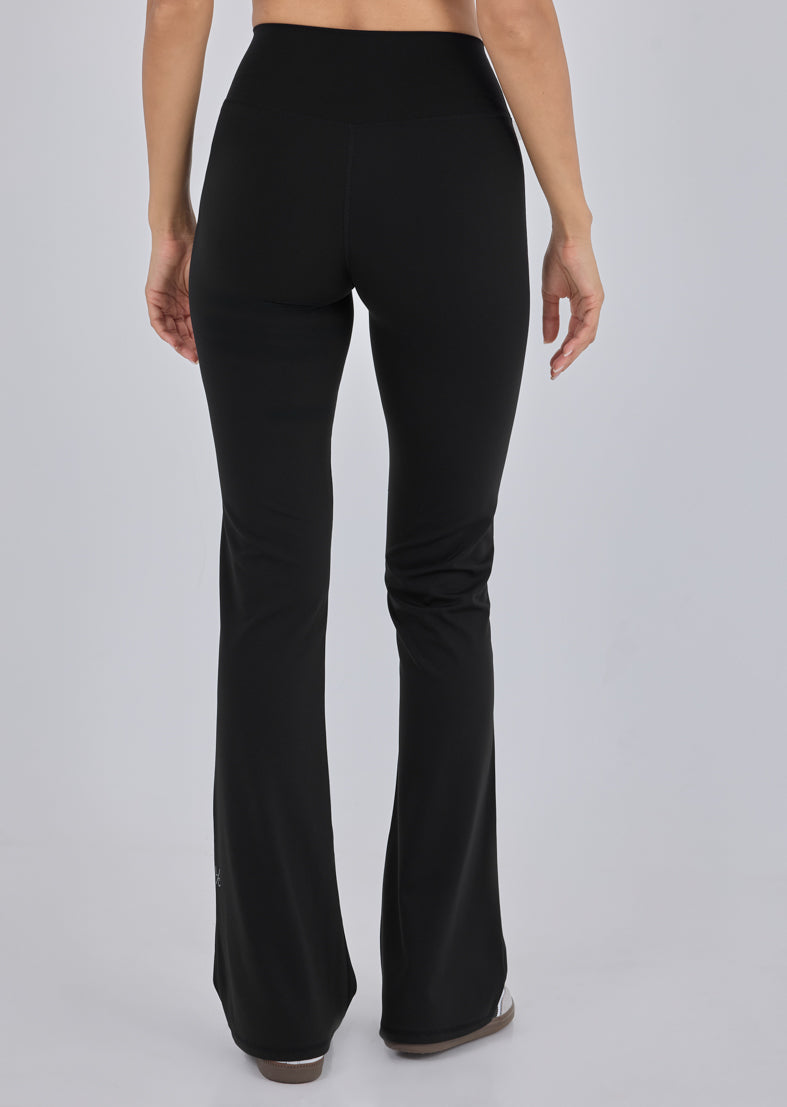 Women's Kick Flare Legging Black (Regular)
