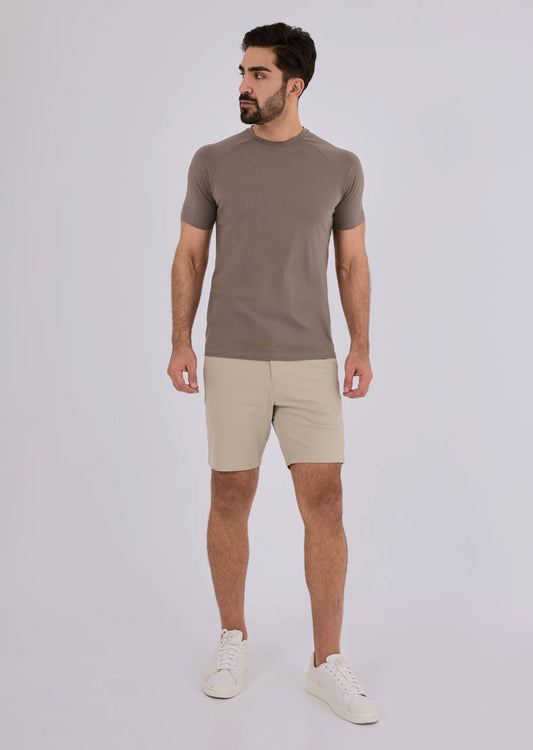 Men Adapt Shorts Classic Fit -8"R Beige
