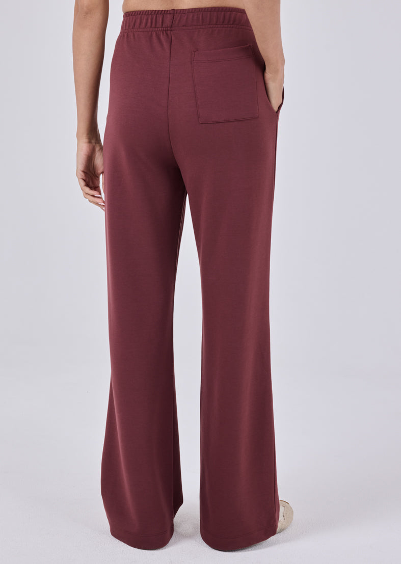 Women's Straight Leg Pants Dark Burgundy