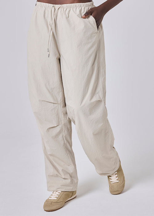 Women's Parachute Pant Stone
