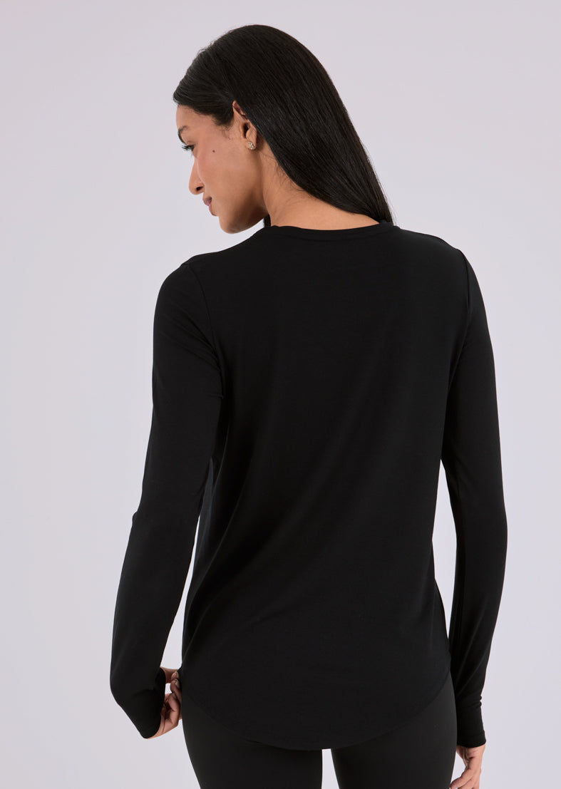 Women's Relaxed Long-Sleeve Top Black