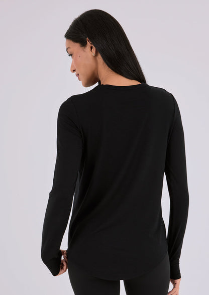 Women's Relaxed Long-Sleeve Top Black