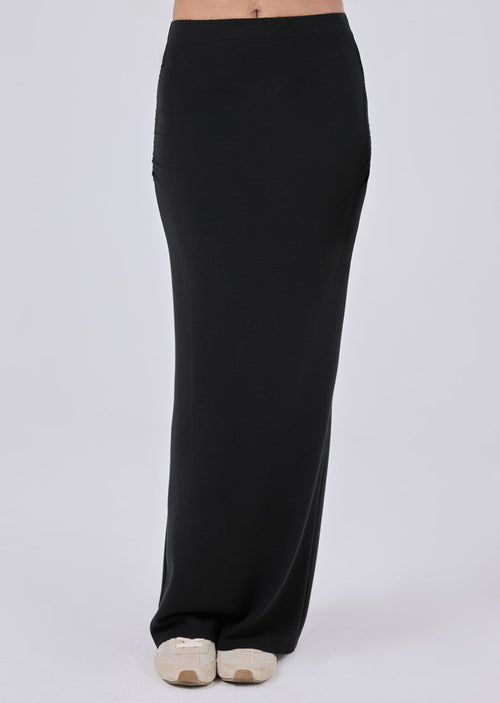 Women's Ruched Maxi Skirt Black