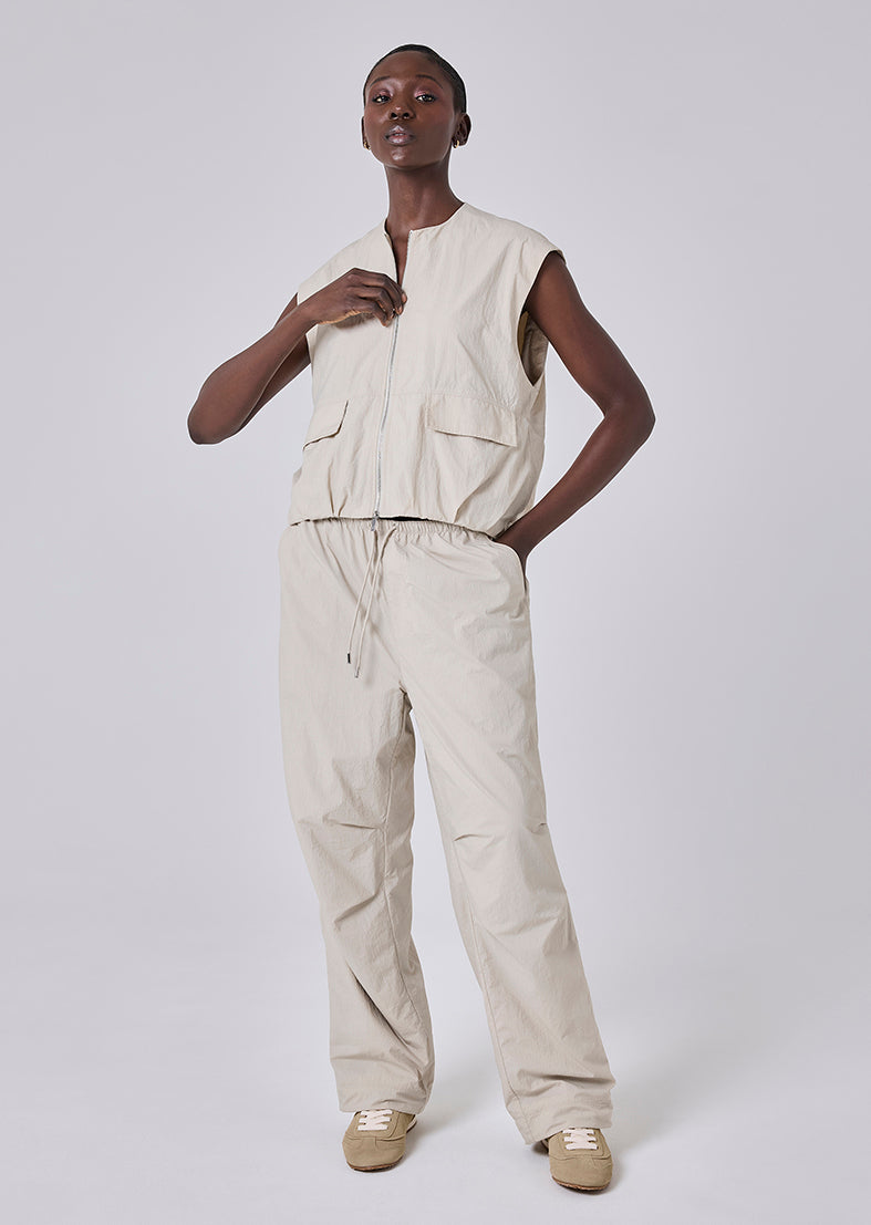 Women's Sleeveless Bomber Jacket Stone