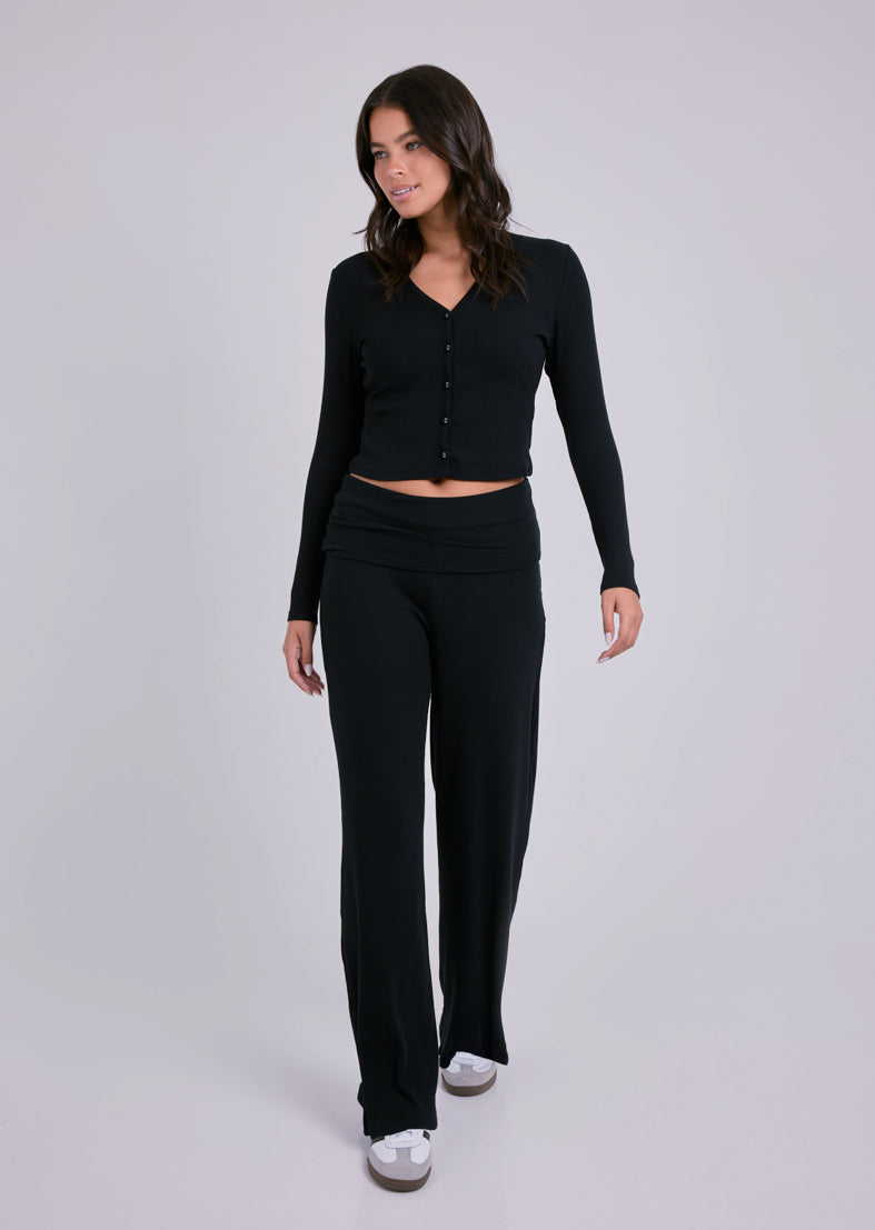Women's V-Neck Cardigan Black
